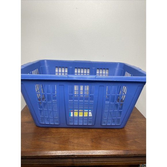 Vintage Rubbermaid Laundry Basket 2965 Blue Large 1984 Made in USA Rubber Maid - Picture 1 of 9